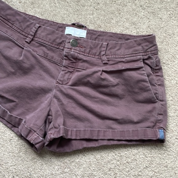 5/$25 Garage Shorts - Picture 2 of 8